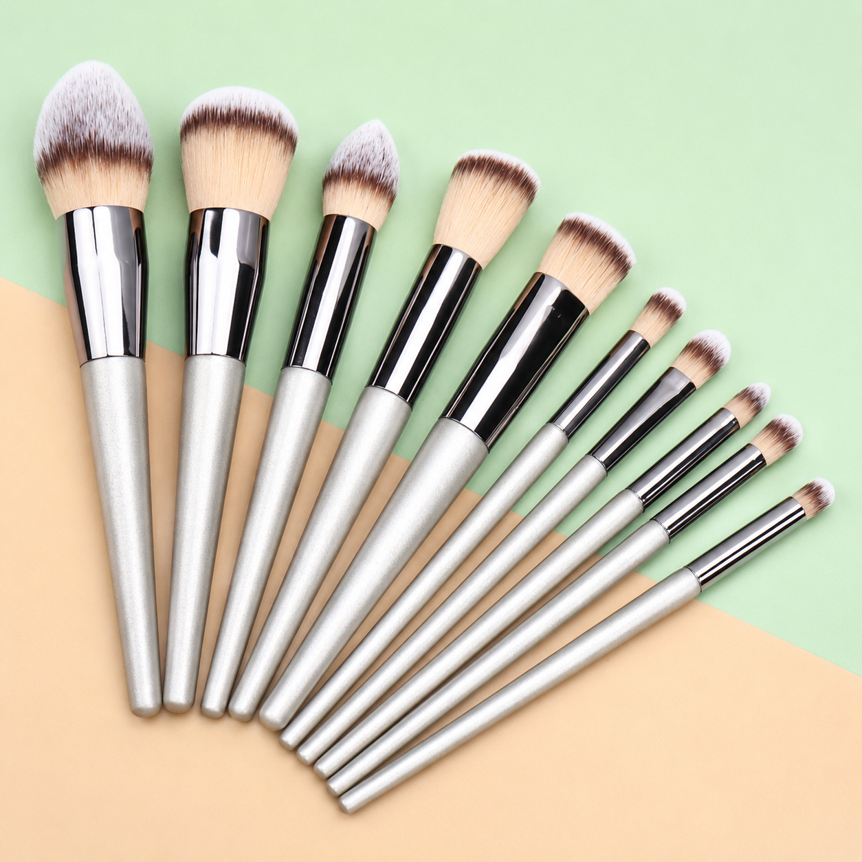 GlowKit™ Professional Makeup Brush Set