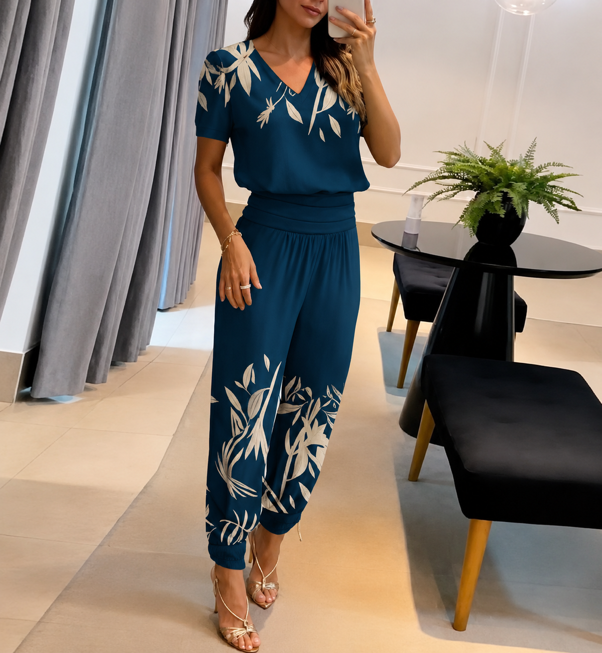 Women's Printed V-Neck Two-Piece Pants Set