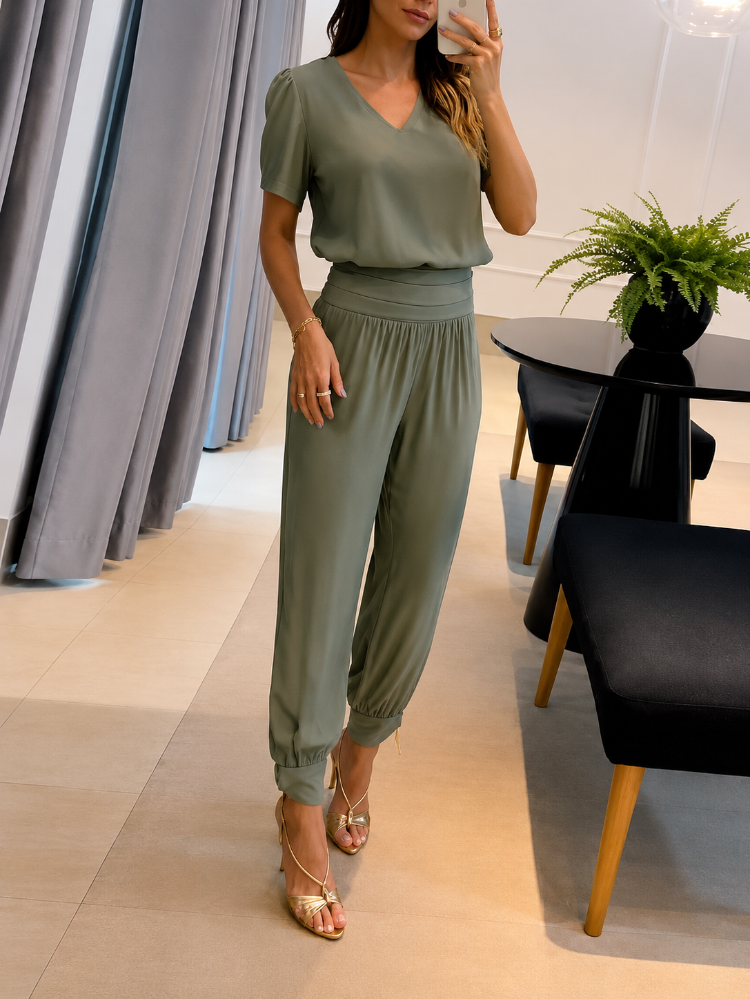 Women's Printed V-Neck Two-Piece Pants Set