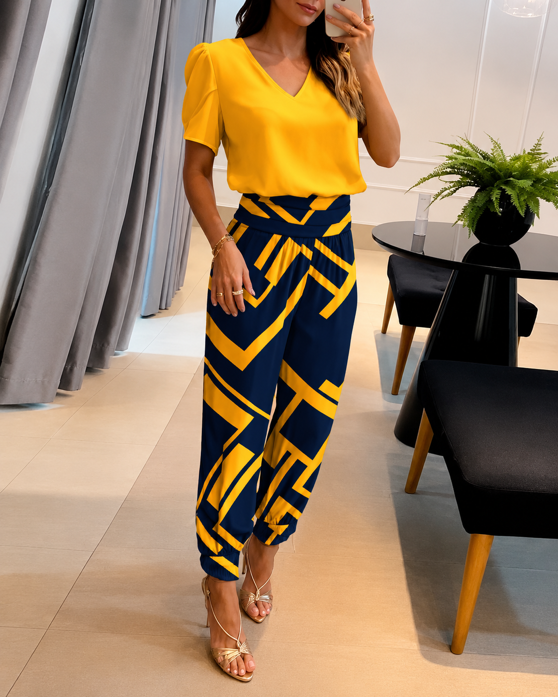 Women's Printed V-Neck Two-Piece Pants Set